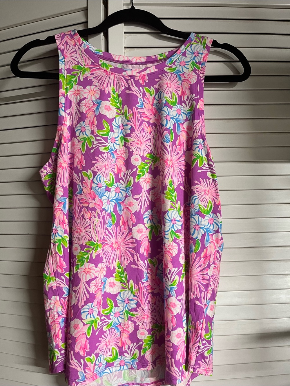 Lilly Pulitzer Luxletics Pink Floral UPF High-Neck Tank - Picture 2 of 6